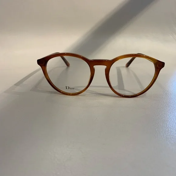 New Women’s Authentic Dior Eyeglasses - Picture 9 of 11